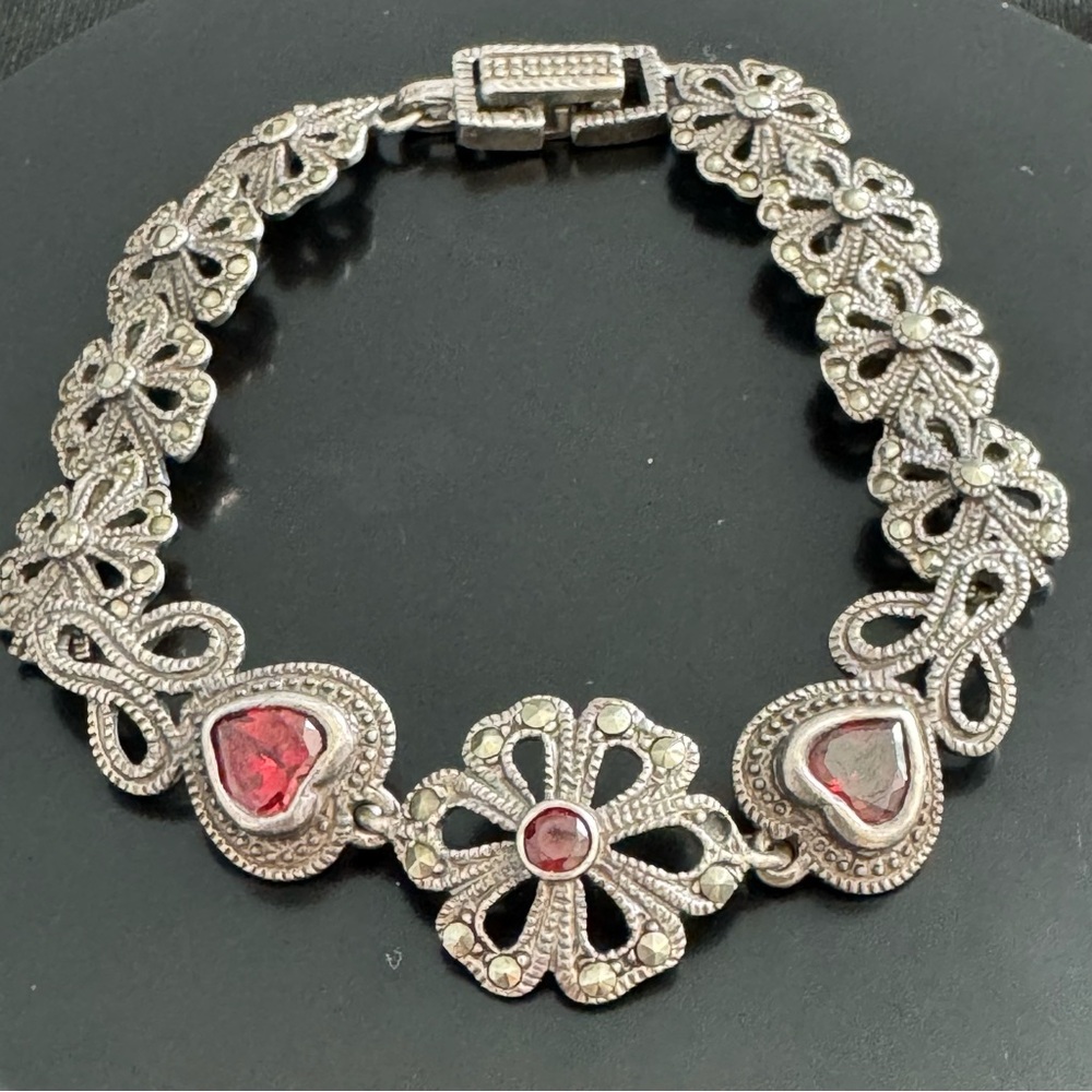 Vintage Sterling Silver Garnet and Marcasite Heart and Flowers Bracelet